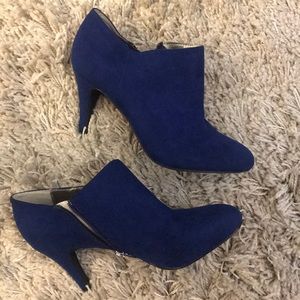 Style & Co Suede Heels